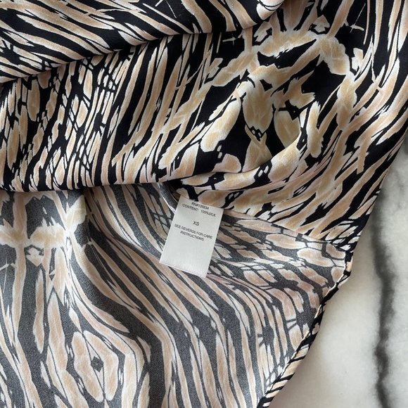 Chelsea Flower Printed Silk Halter Tank - Picture 9 of 14